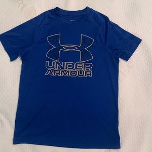 Under armour tee